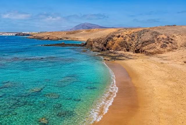 Woman Rescued by Jet Ski After Fall in Rocky Papagayo Area