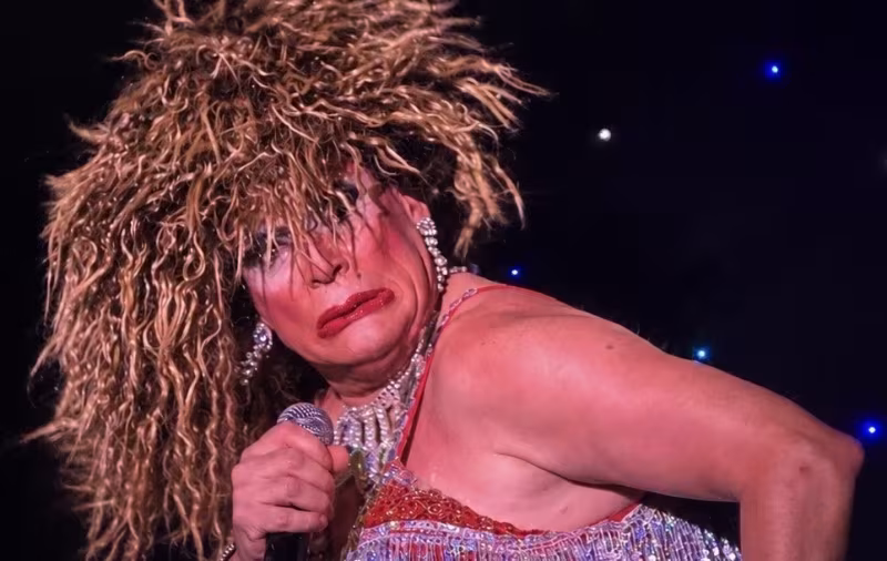 Guapatinis Show Bar ~ A Night filled with Laughter & Sequins!