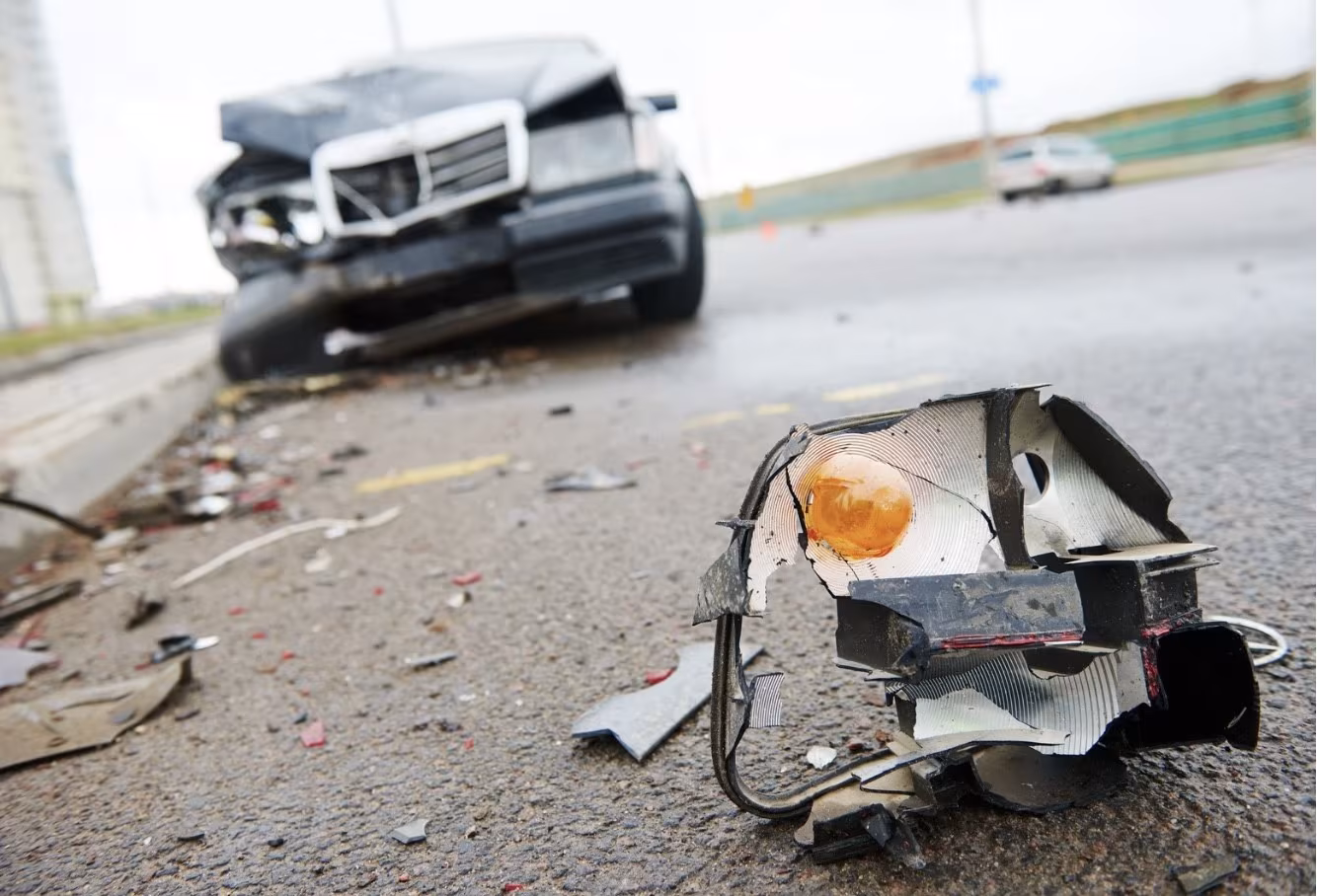 Two Vehicles Involved in Collision Near Costa Teguise School