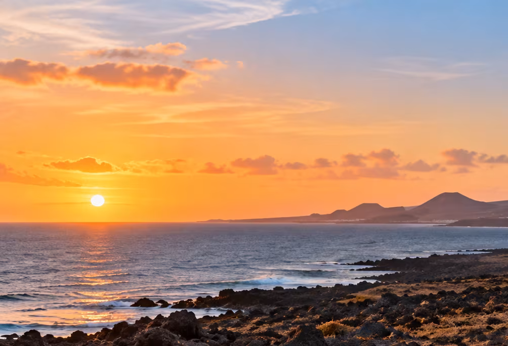 Lanzarote Rescue: Five People Safe After Zodiac Suffers Engine Failure Near Playa Blanca